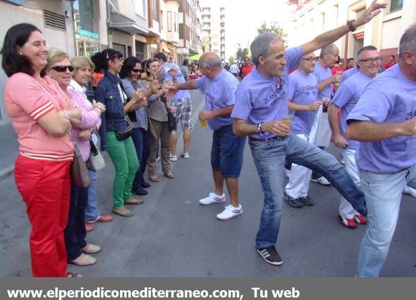 Almassora al completo sale a la calle en su primer día de festejos taurinos