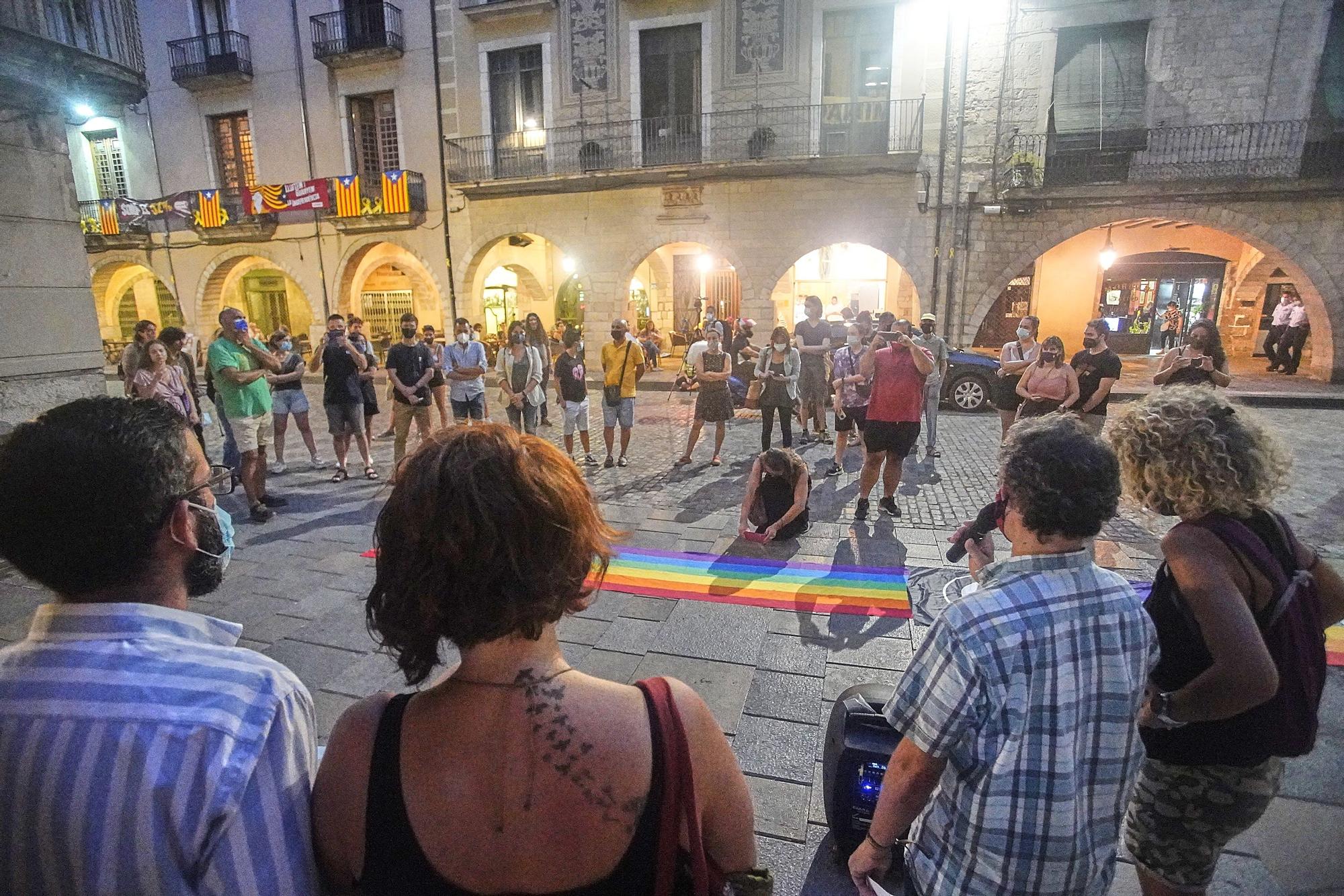Concentració a Girona contra les agressions al col·lectiu LGTBI