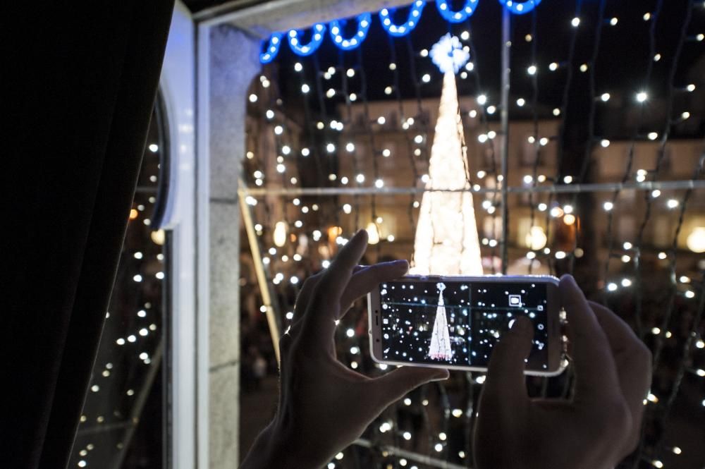 Navidad 2018 en Ourense | Así fue el encendido de