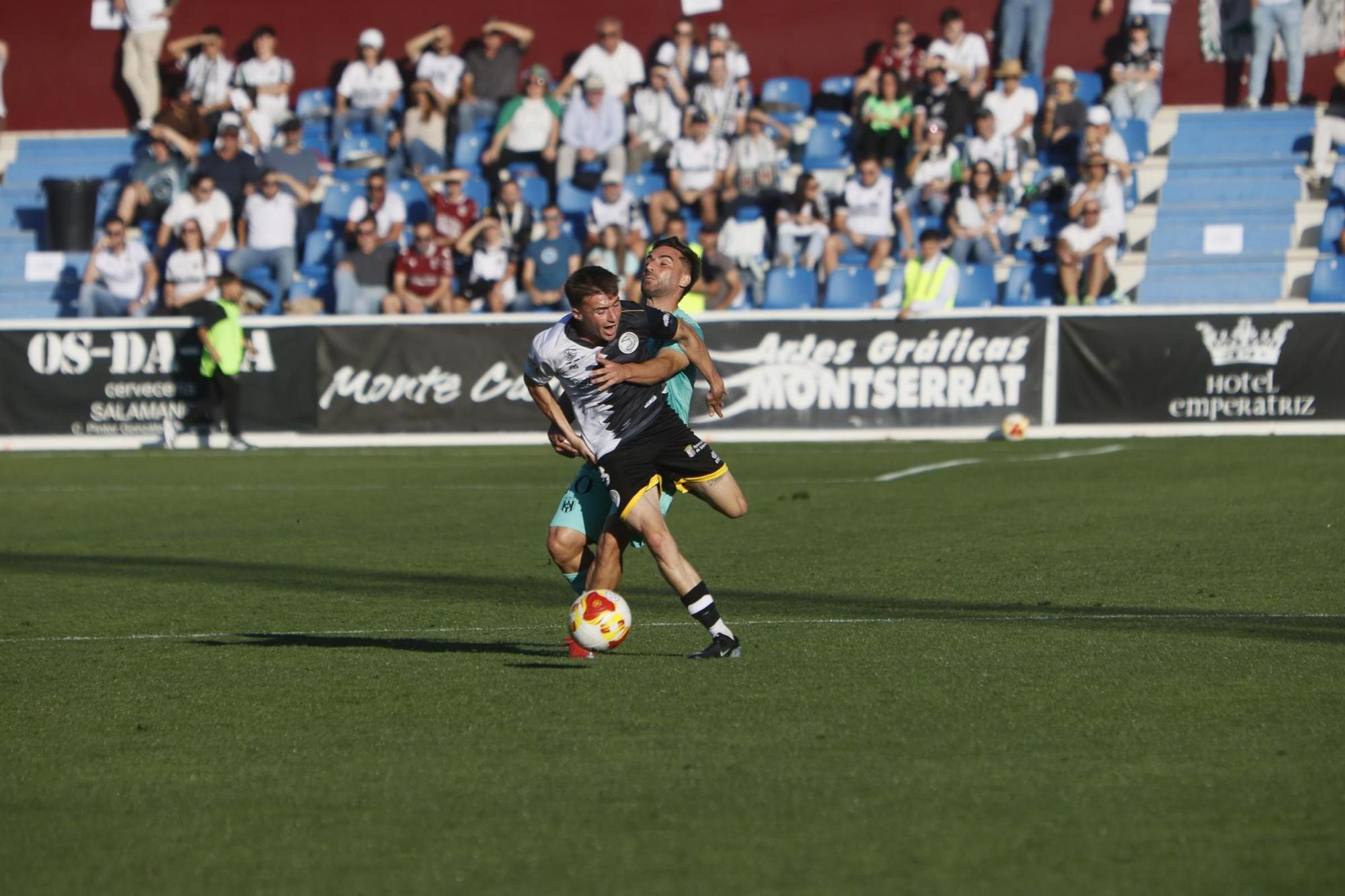 FOTOGALERÍA: Las imágenes de la derrota del Mérida en Salamanca (2-0)