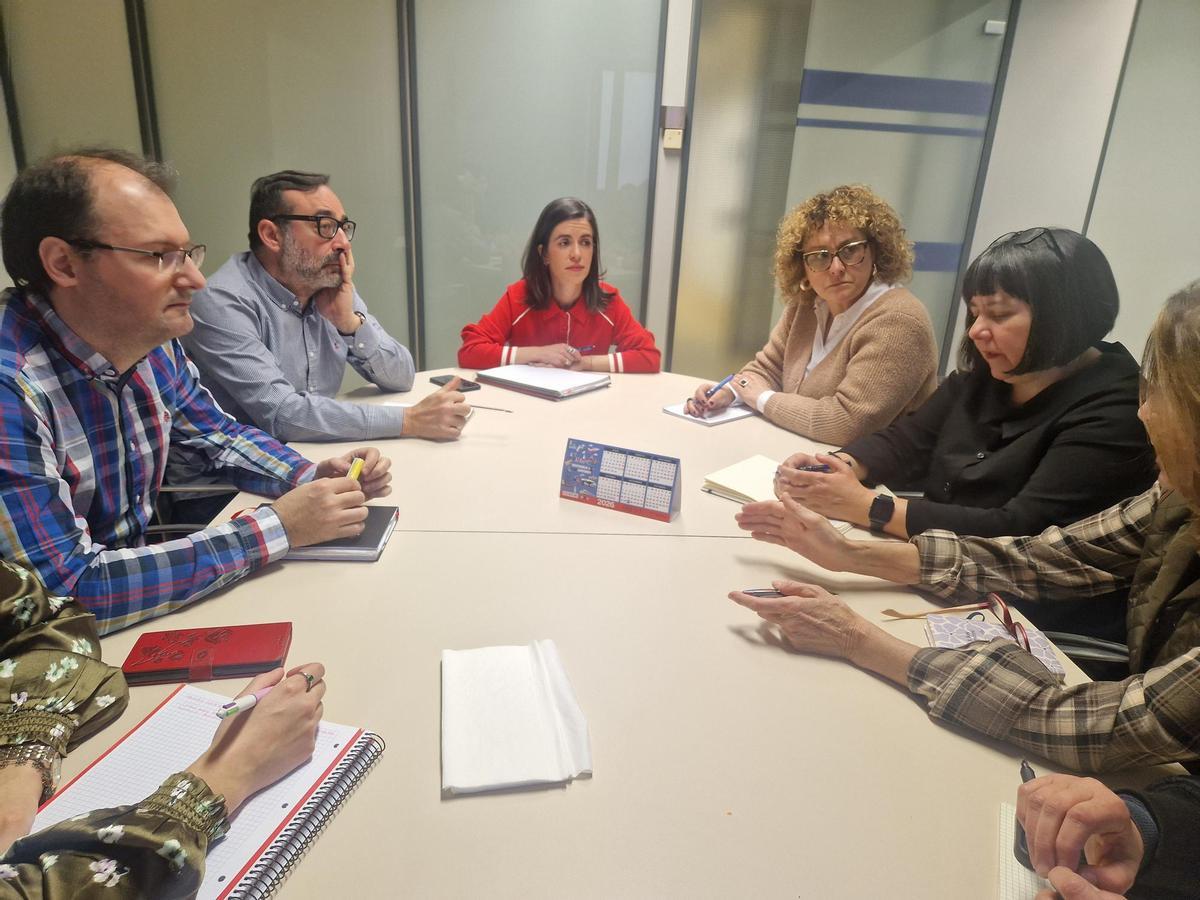 Reunión en la Dirección General de Infancia para abordar el nuevo equipamiento.