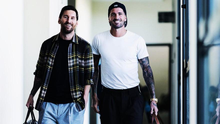 Leo Messi y Rodrigo de Paul, juntos en la concentración que Argentina realiza en Algorfa.