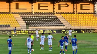 Gris versión del Extremadura en sus dos partidos de Lepe