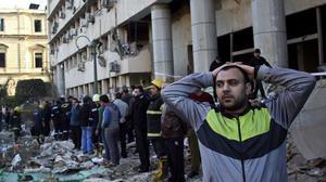 Diversos atemptats sacsegen el Caire.