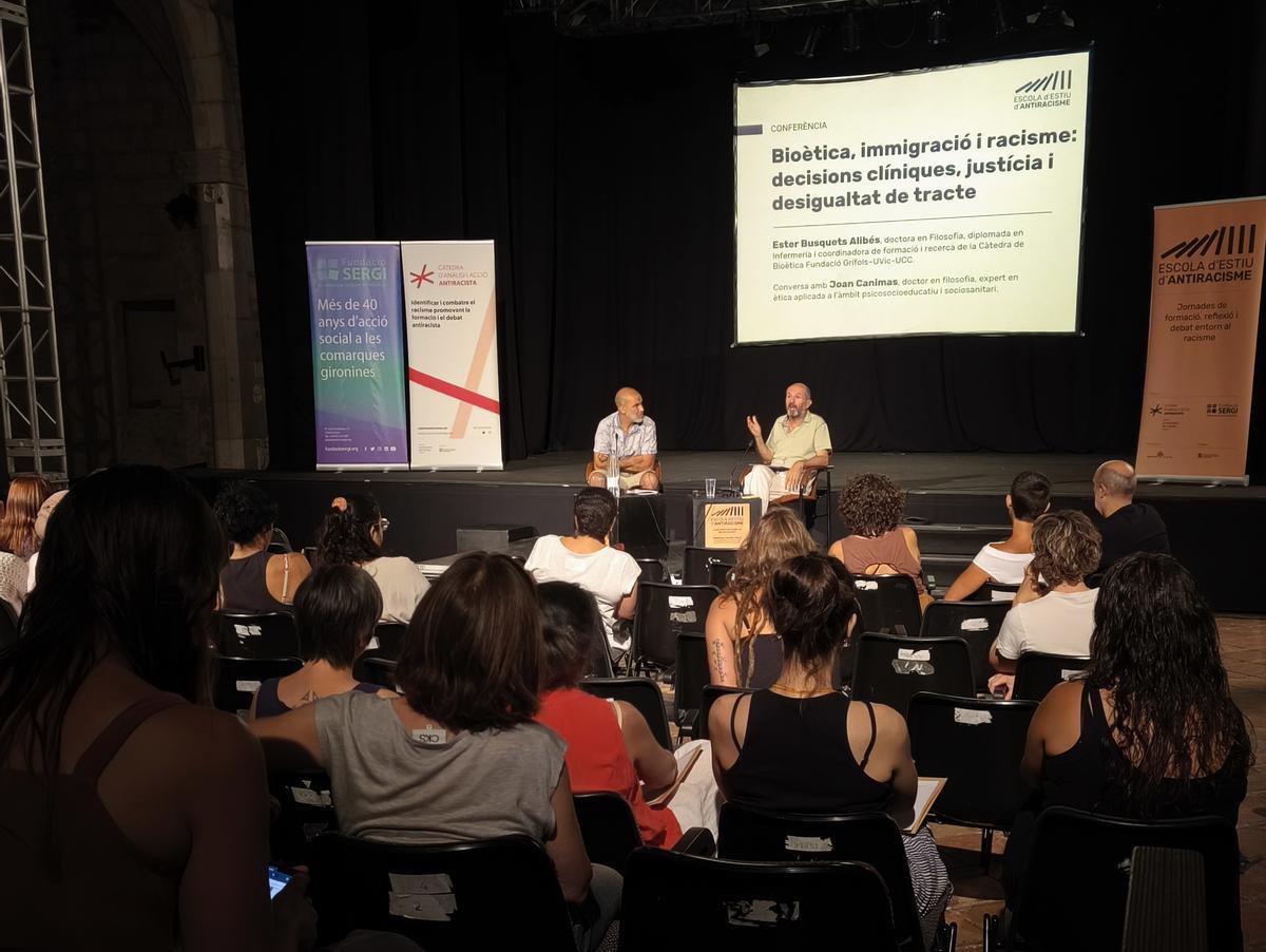 Imatges de la tercera edició de l'Escola d'Estiu d'Antiracisme
