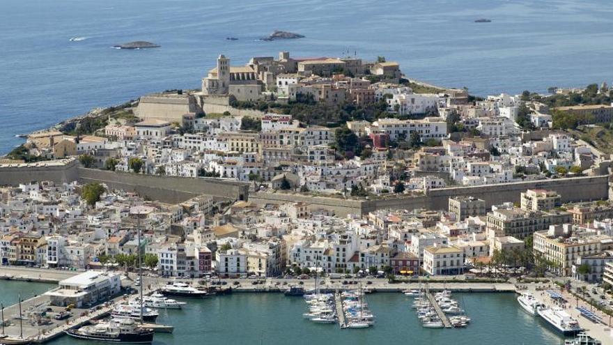 Ibiza, el municipio costero con la vivienda más cara de España