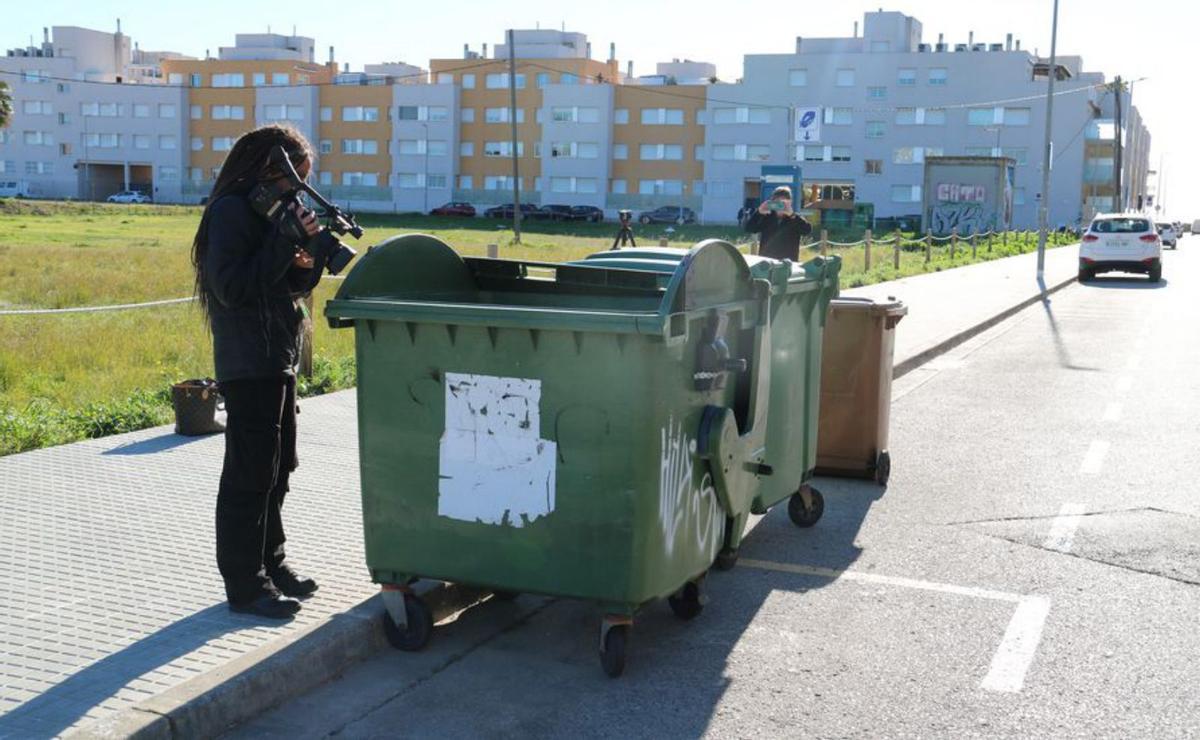 Detinguts els pares del nadó trobat mort en un contenidor Detinguts els pares del nadó trobat mort en un contenidor