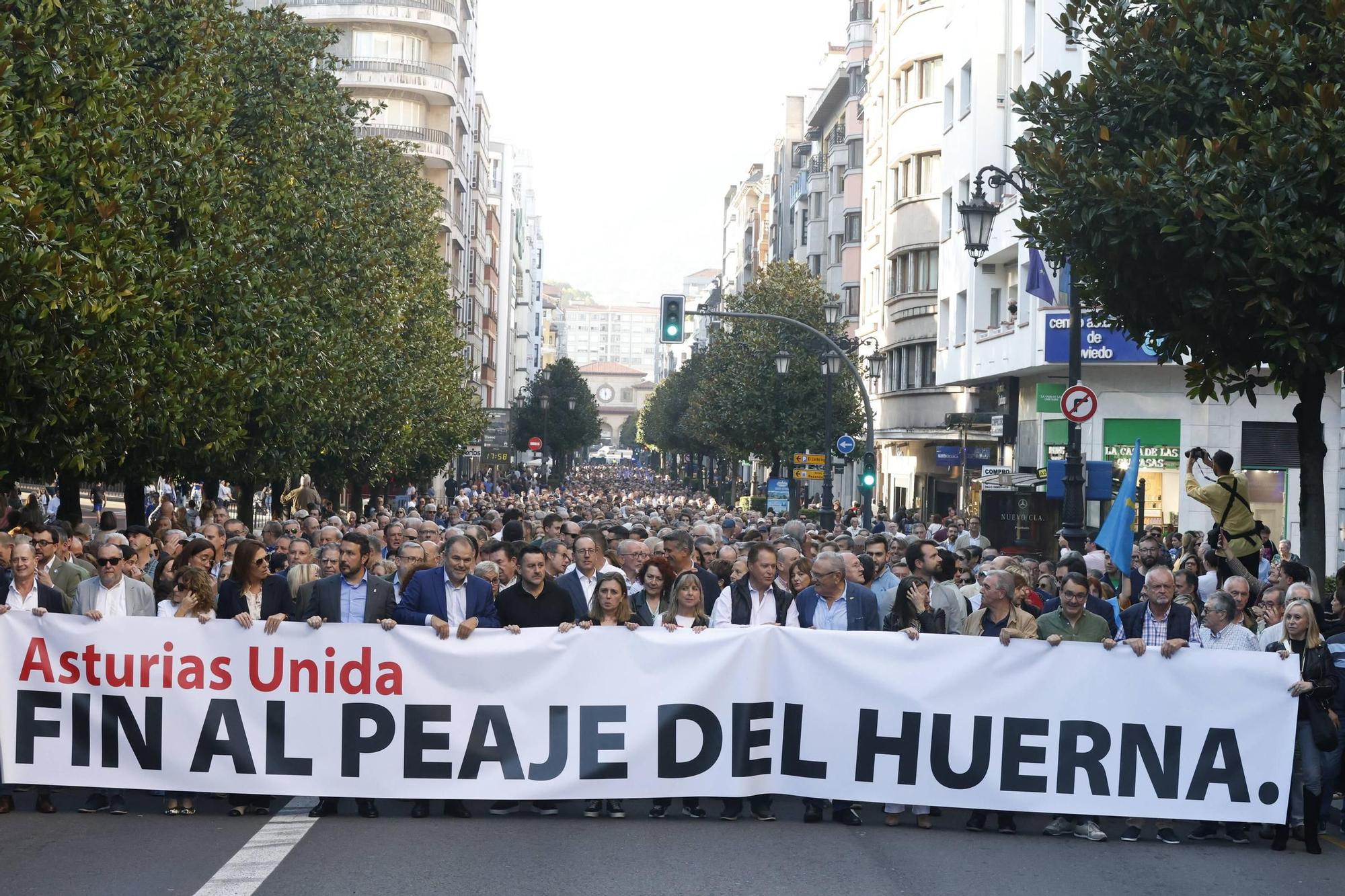 EN IMÁGENES: así fue la gran movilización contra el peaje del Huerna en Asturias
