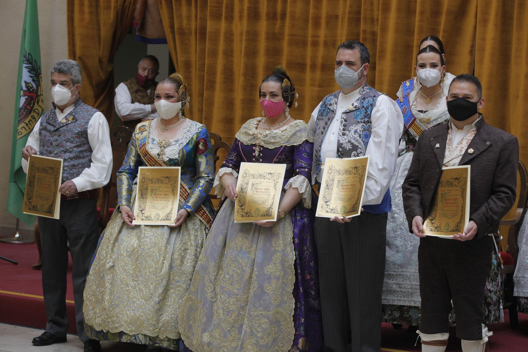 Las dos sesiones de homenaje de "brillants" en las fallas de Jesús