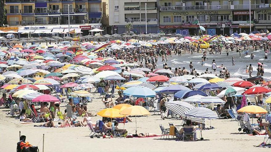 Castellón pierde turismo extranjero en 2018, pero consolida el nacional