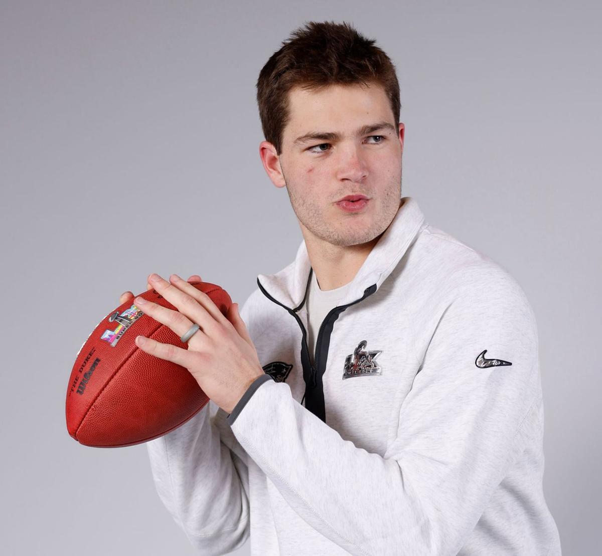 "Jesús, marit i ‘quarterback’"