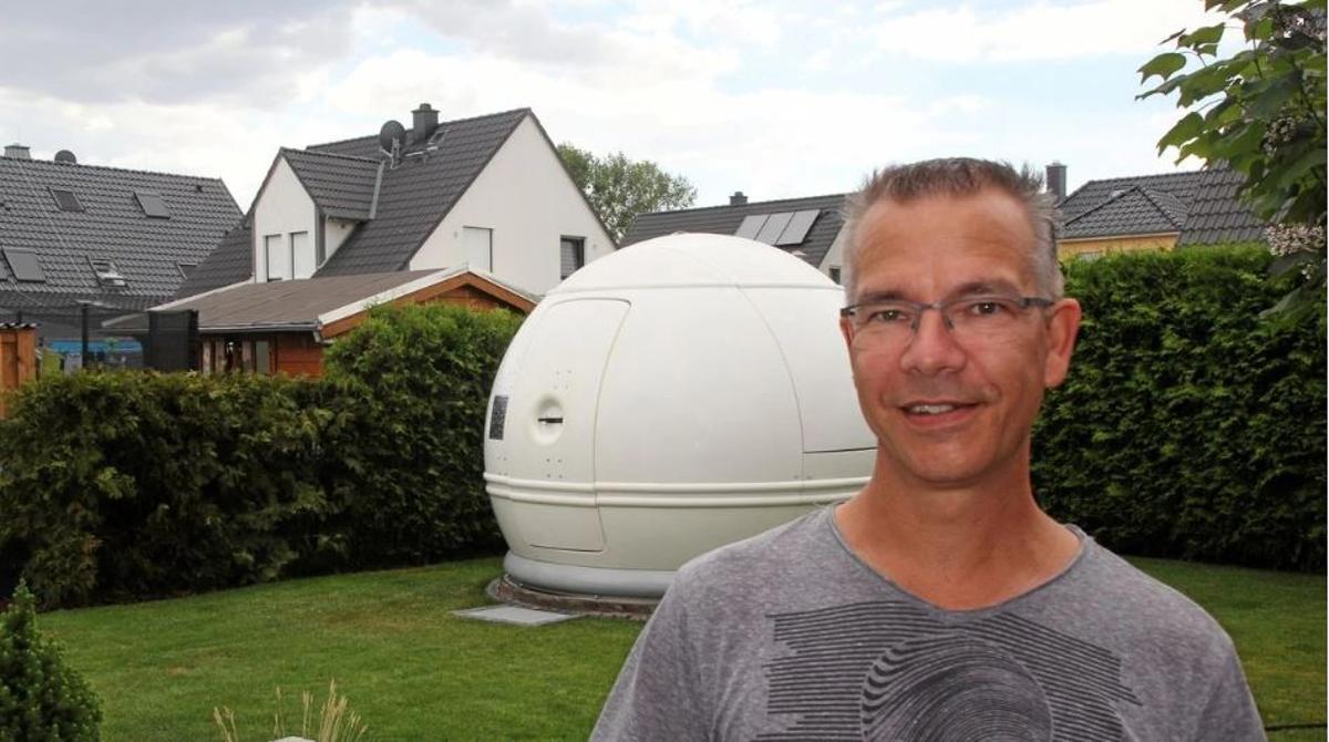 In seinem Garten im thüringschen Sömmerda hat Knut Schäffner eine eigene kleine Sternwarte.