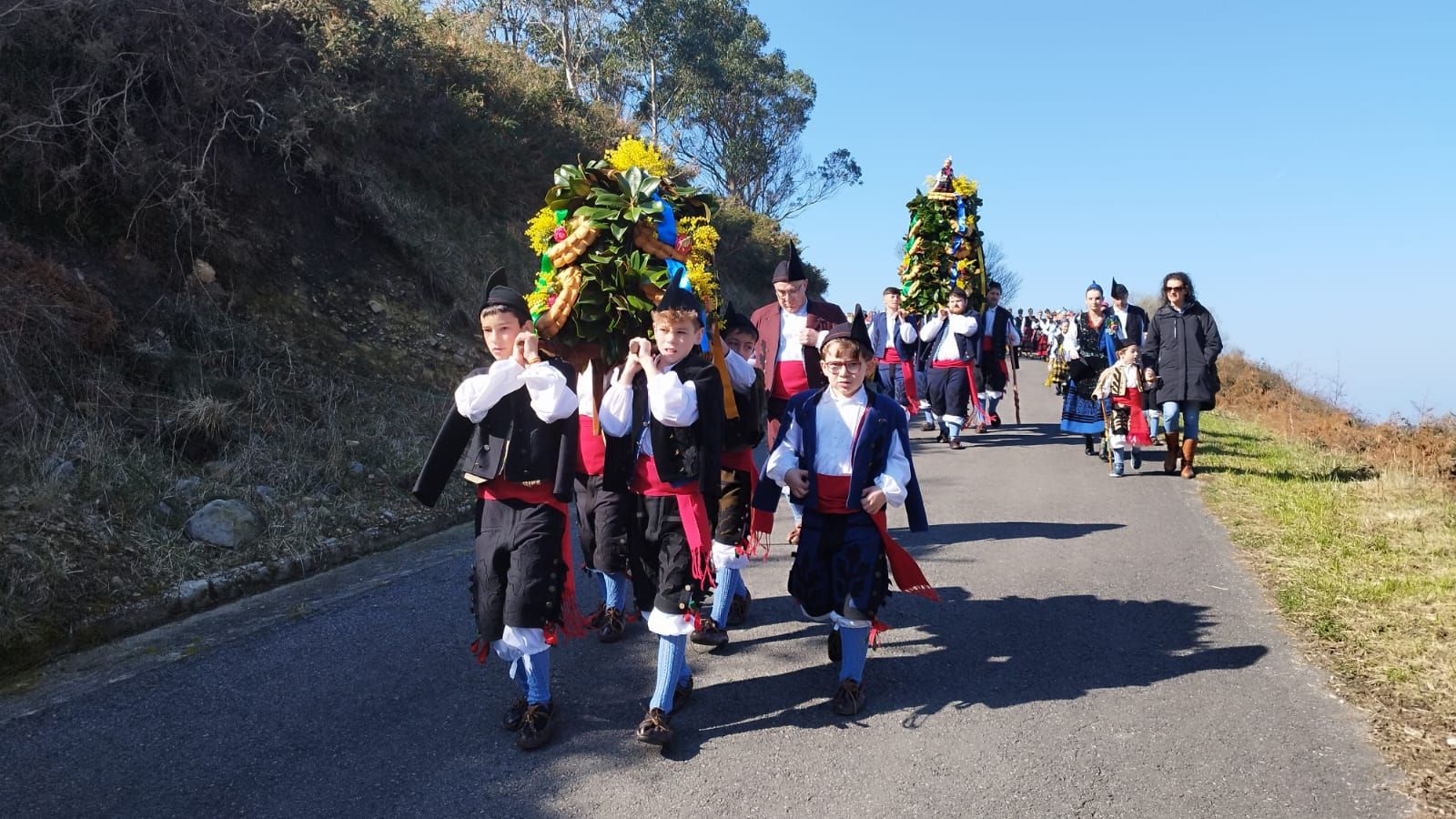 Pimiango celebra las fiestas de Santu Medé