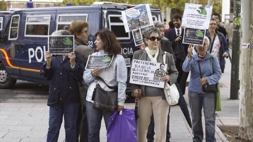 La Audiencia Nacional retira el pasaporte a Rodrigo Rato