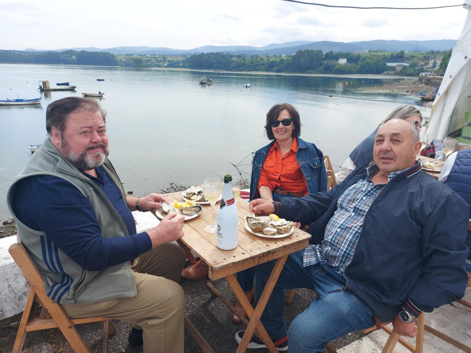 En imágenes: El festival gastronómico "Somos la ostra" llena Castropol