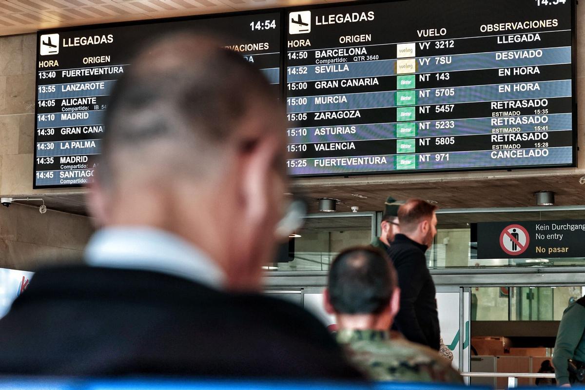 Retrasos y vuelos cancelados en Los Rodeos Retrasos y vuelos cancelados en Los Rodeos