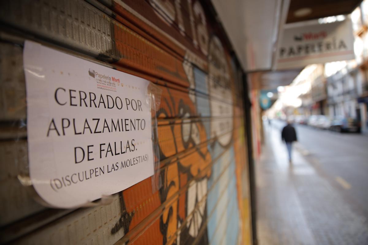 El cierre llegó a las puertas de Fallas