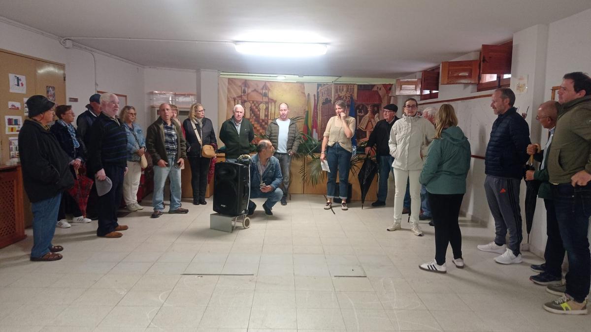 Concentración en defensa de la sanidad en Tábara