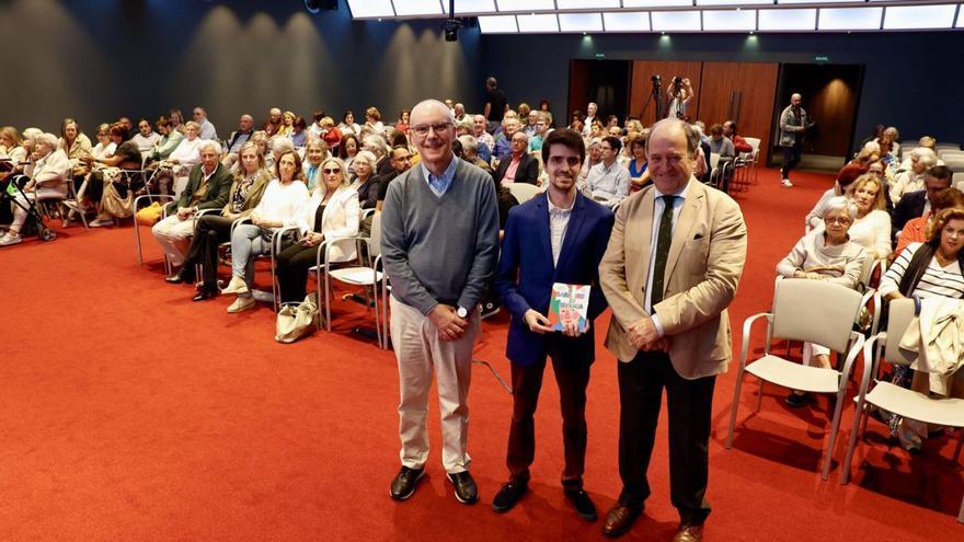 Por la izquierda, Adolfo Domingo, Jonathan Mallada y Juan Carlos Rodríguez-Ovejero.