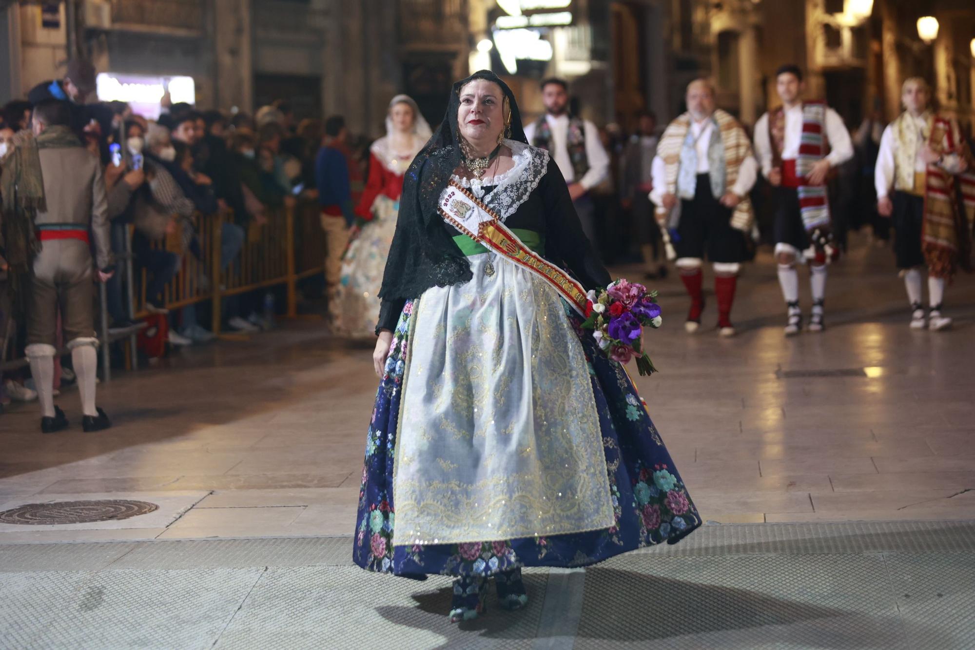 Búscate en el segundo día de ofrenda por la calle Quart (entre las 19:00 a las 20:00 horas)