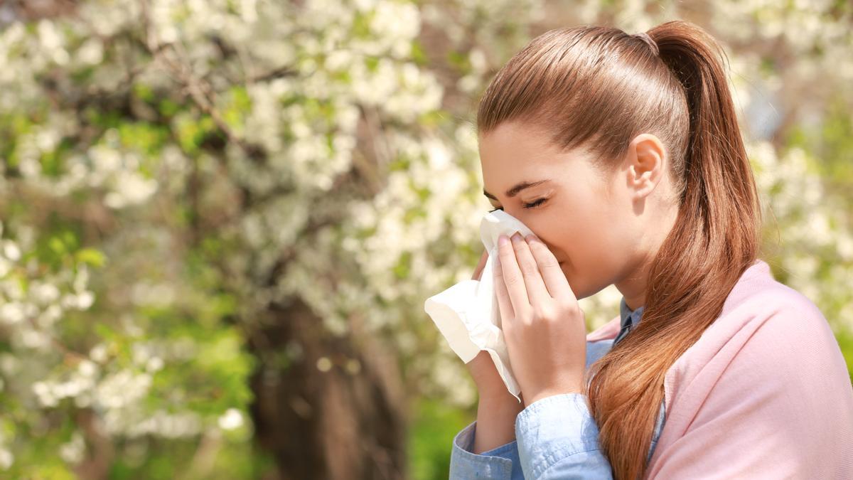 Mujer con alergia