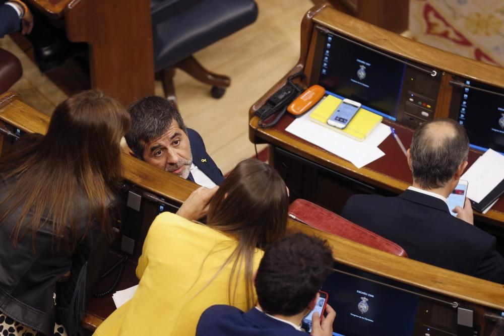 Entrada dels polítics presos al Congrés.