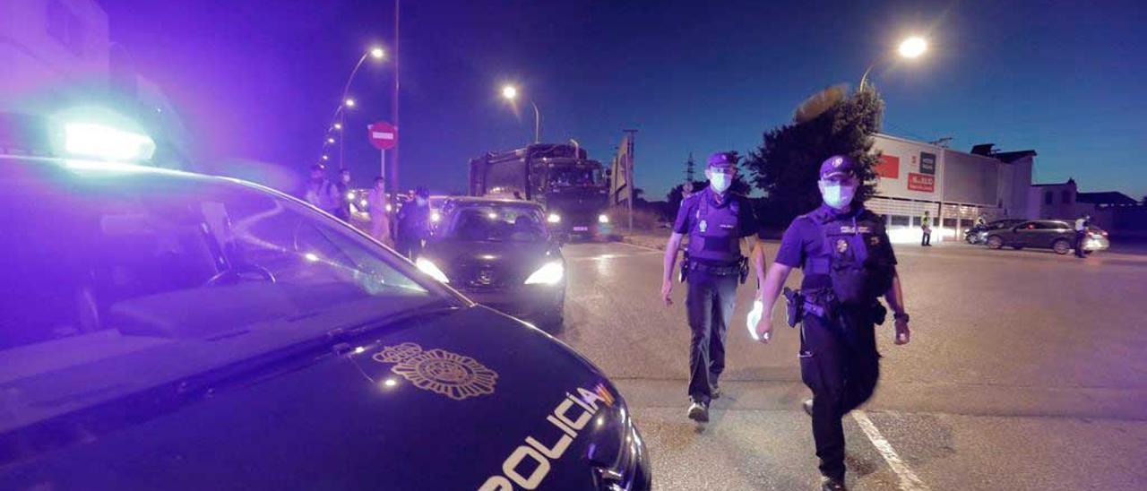 Ofensiva contra el botellón en Son Castelló