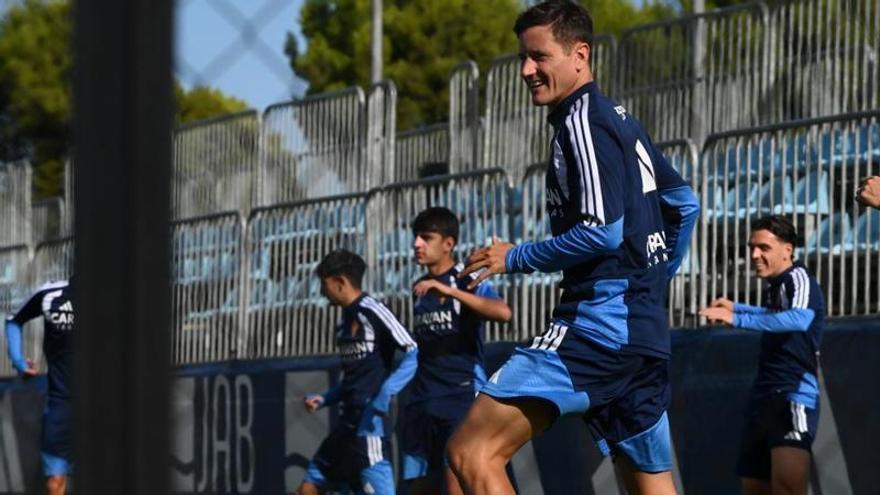 La amenaza sobre el cuarteto de los fijos de Ibai Gómez en el Real Zaragoza