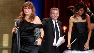 Isabel Coixet, tras recoger uno de los tres premios Goya.