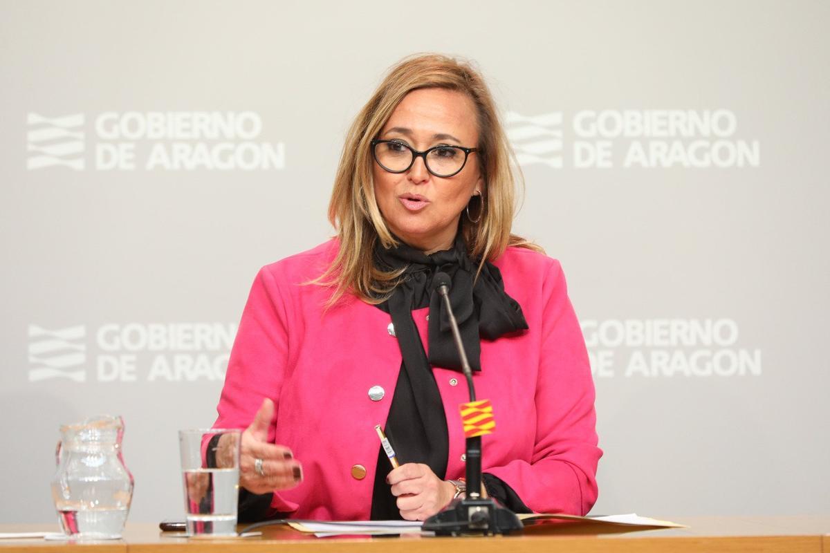 La consejera de Presidencia y portavoz del Gobierno de Aragón, Mayte Pérez, tras el Consejo de Gobierno.