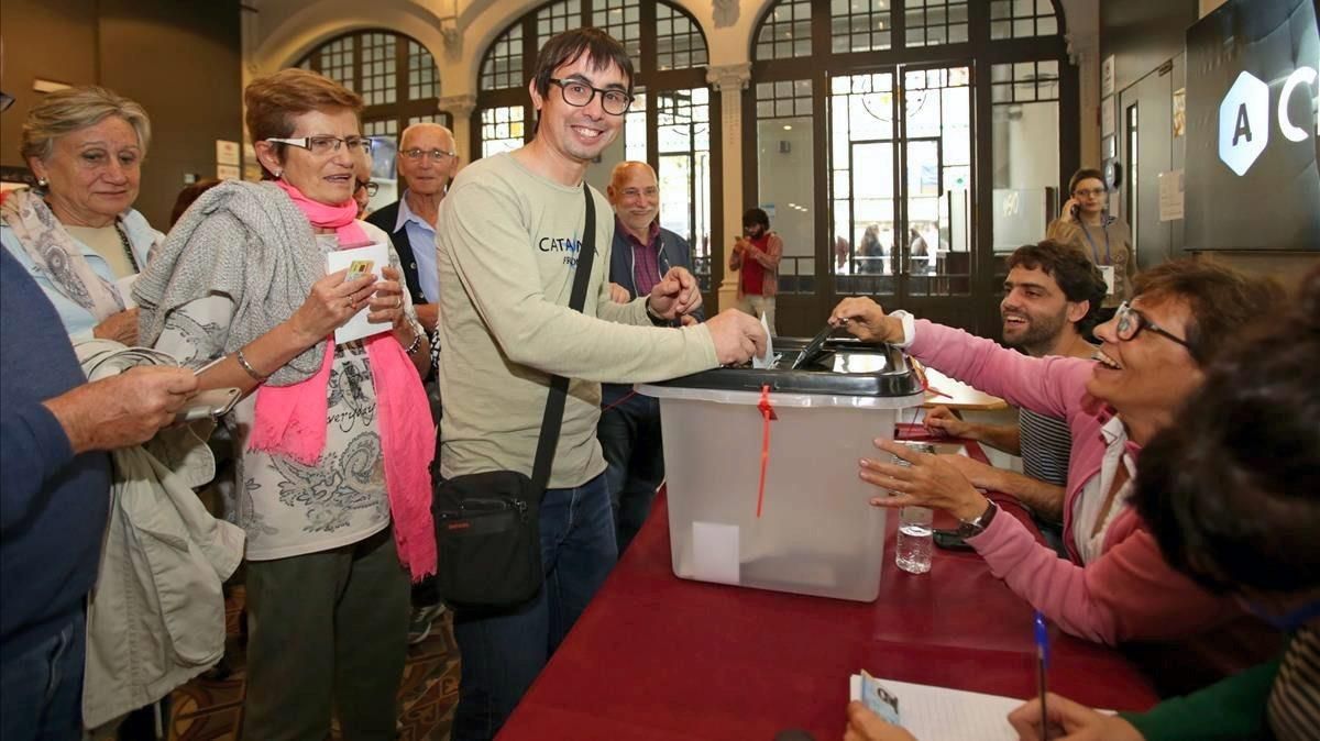 La jornada en Cataluña en fotos