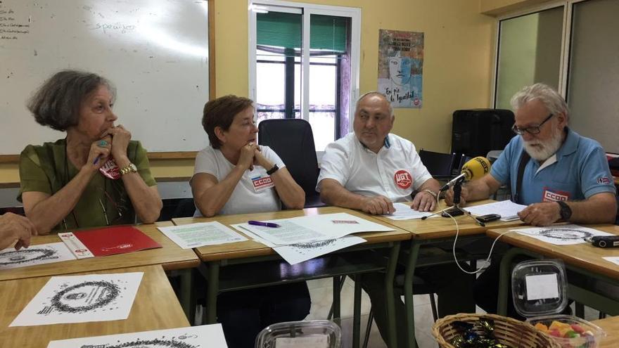 Presentación de la protesta de mañana que impulsan los jubilados y pensionistas de CCOO y UGT.