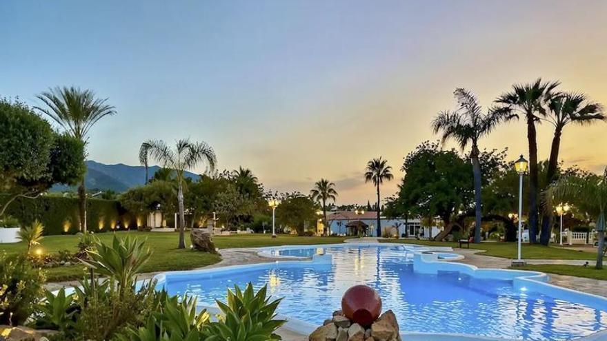 El pueblo de Málaga a 20 minutos de la capital que celebra este sábado su fiesta de agua con castillos hinchables gigantes, food trucks y dj: "Pensado para toda la familia"