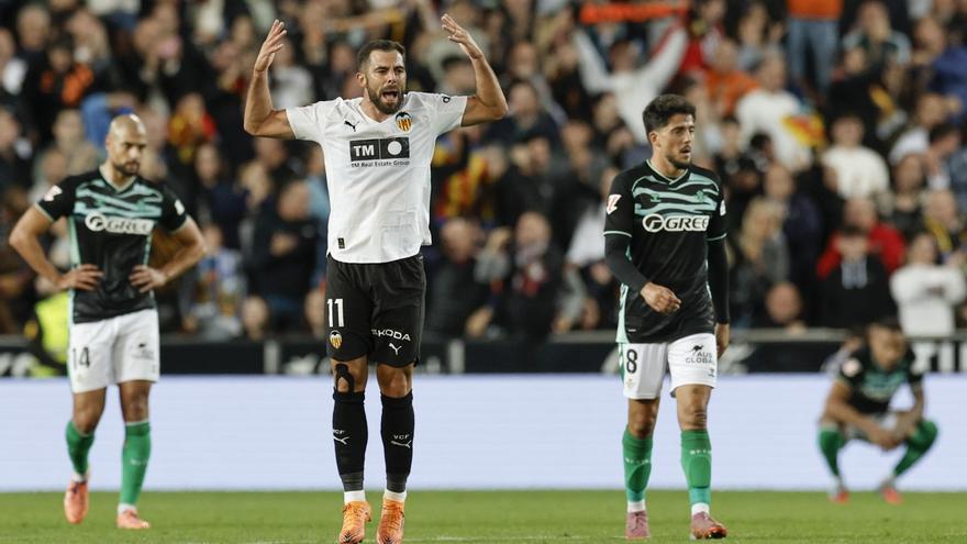 Ya hay horario del partido del Valencia ante el Racing en pleno puente de octubre
