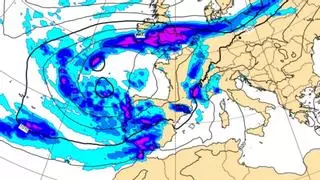 La borrasca Claudia pone a Sevilla en aviso amarillo: las horas en las que lloverá este viernes