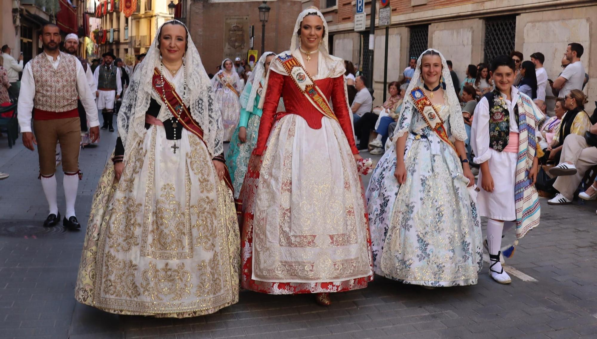 Comisiones de falla en la Procesión de la Virgen (4/5)