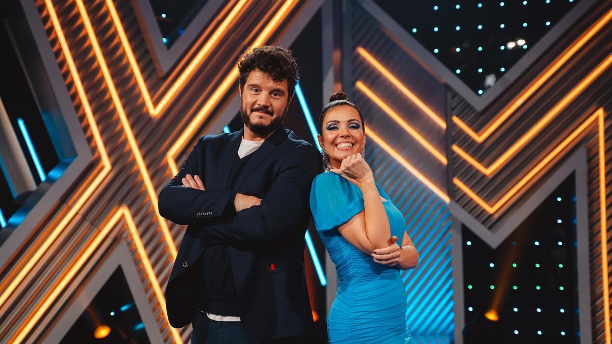 Xosé Antonio Touriñán e a presentadora Lucía Rodríguez