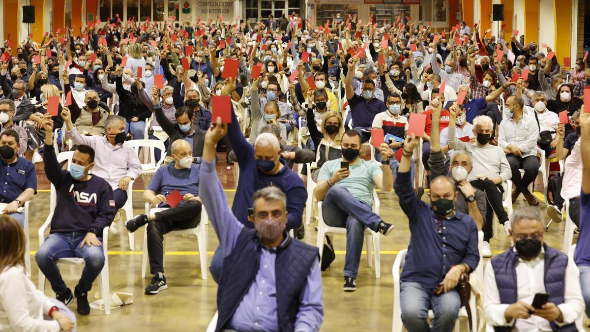 Momento histórico de la votación en sentido afirmativo