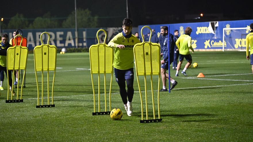 Galería de imágenes | Así ha sido la vuelta al trabajo del Villarreal tras el parón navideño