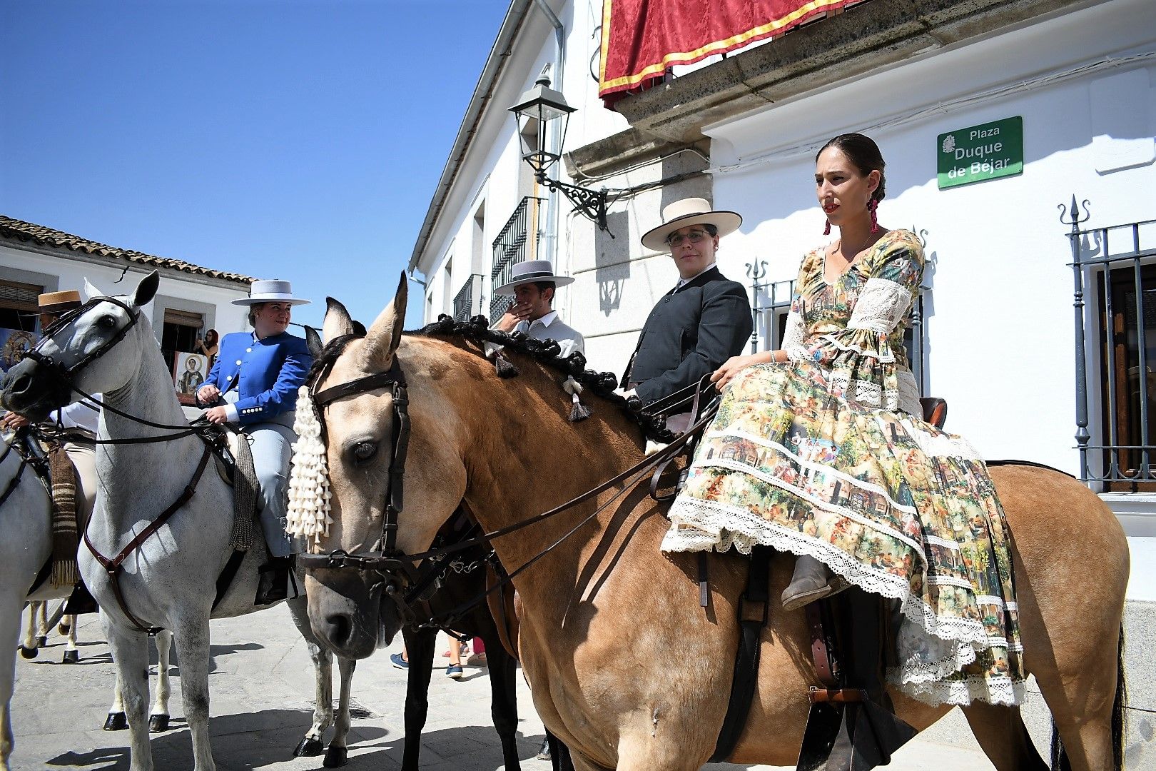 Con la reinauguración del Ayuntamiento de Villanueva del Duque, arranca la feria de la localidad