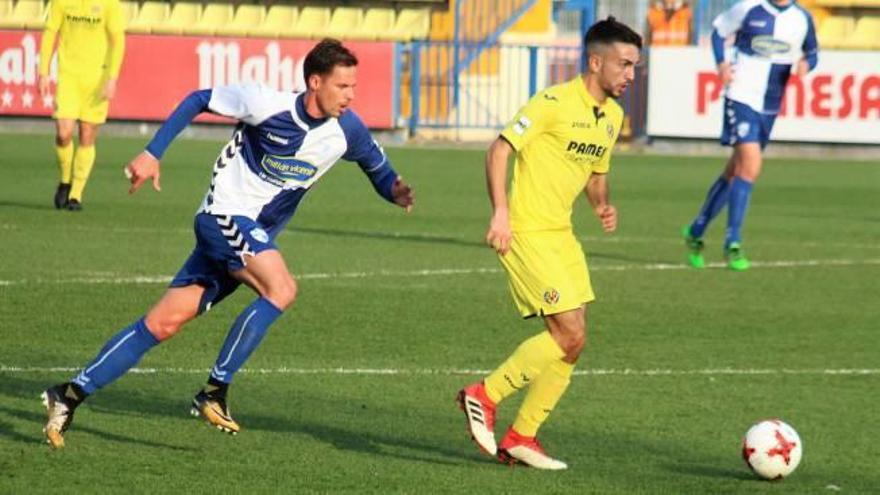 Los laterales  le dan el triunfo  al Villarreal B