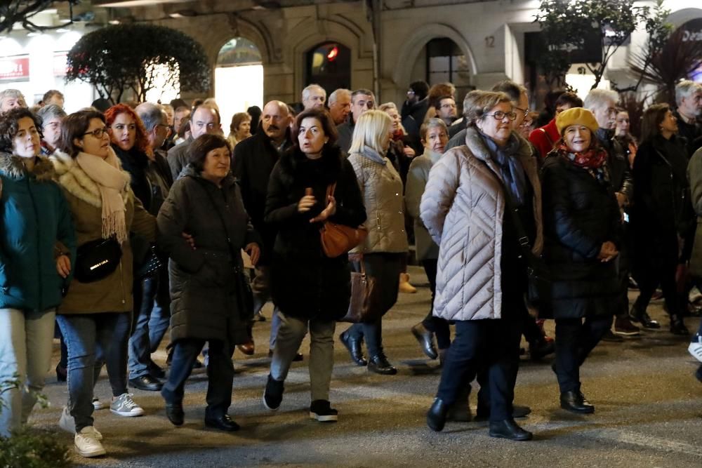 Miles de personas volvieron a echarse a las calles de Vigo por la sanidad pública