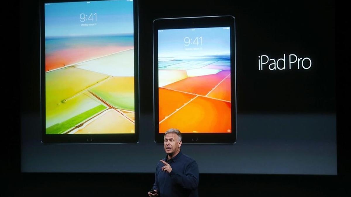 El iPad Pro de 12,9 pulgadas y el nuevo de 9,7 pulgadas.