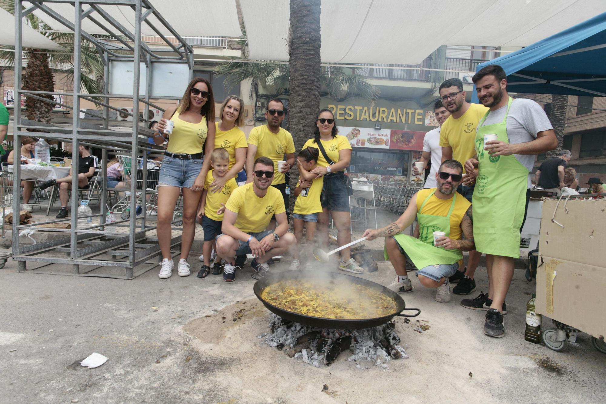 El Grau de Castelló celebra su paella popular por Sant Pere