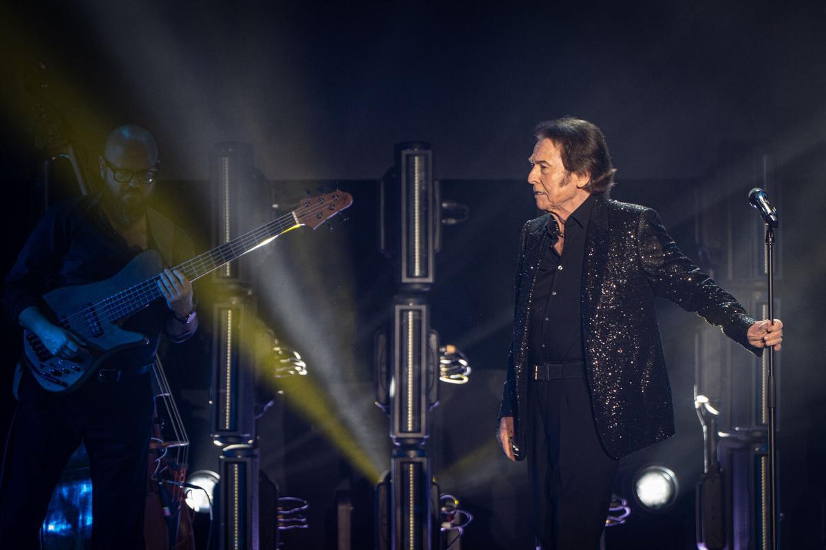 Concierto de Raphael dentro del ciclo Les Nits Occident, celebrado en los Jardins del Palau de Pedralbes de Barcelona