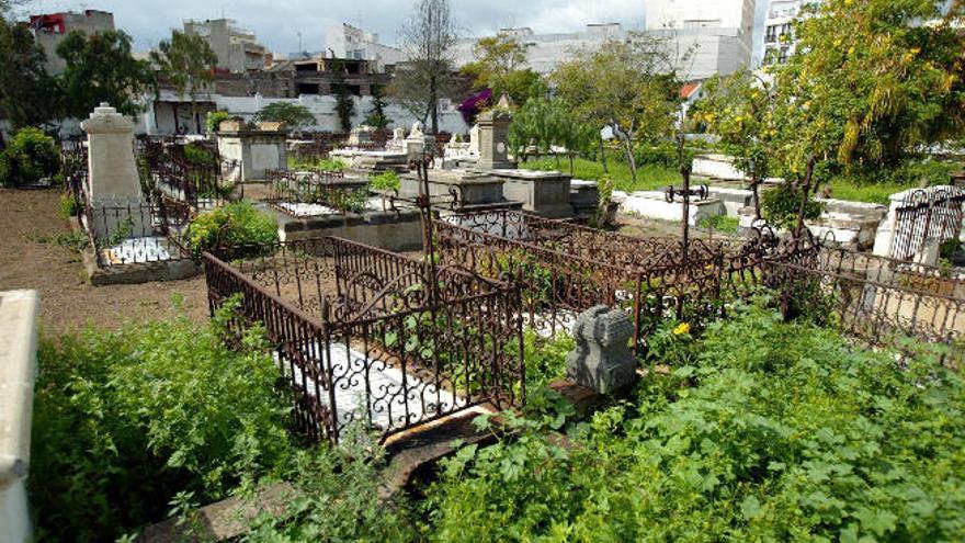 Cementerio de San Rafael y San Roque, en Santa Cruz de Tenerife.