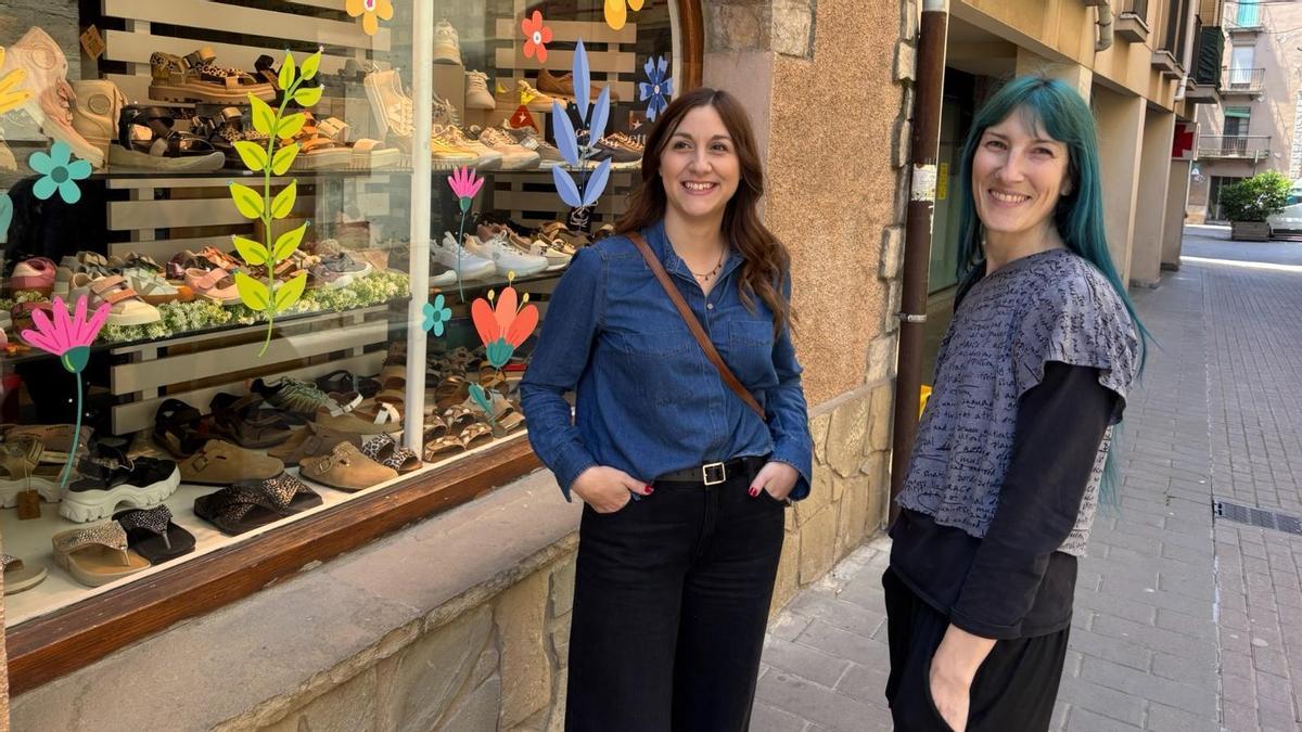 Les presidentes de l'AV del Nucli Antic de Santpedor, Gemma Mascaró, i de CUSA, Lurdes Guàrdia