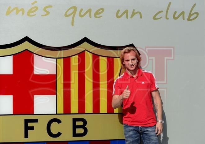 LAS MEJORES IÁMGENES DE LA PRESENTACIÓN DE RAKITIC