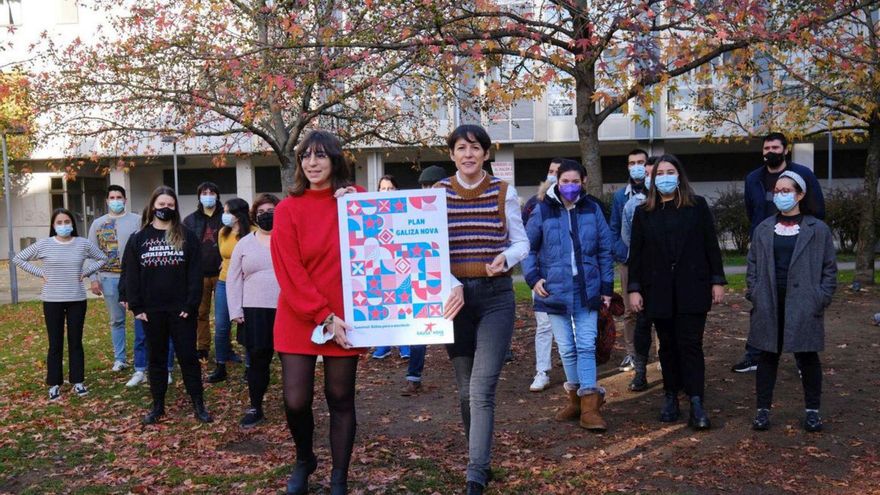 Pontón se reúne con jóvenes de Pontevedra para quienes reclama un futuro en Galicia