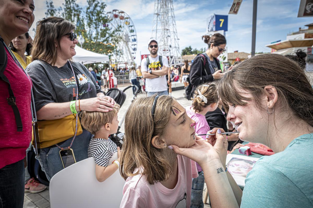 Fiesta solidaria de El Periódico en favor de Fundesplai en el Tibidabo